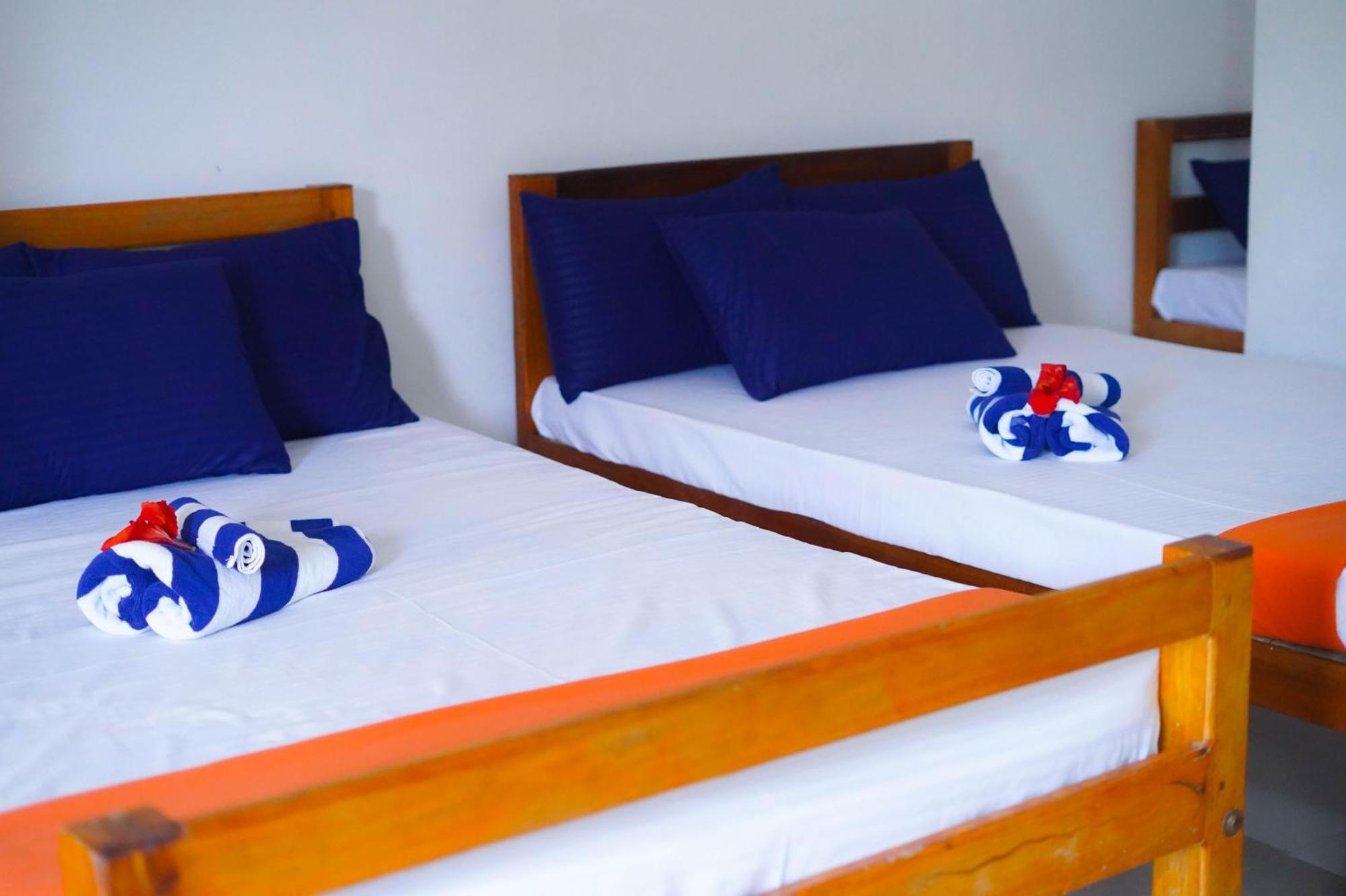 Ceylon Happy Laugh - Ella Hostel Bagian luar foto