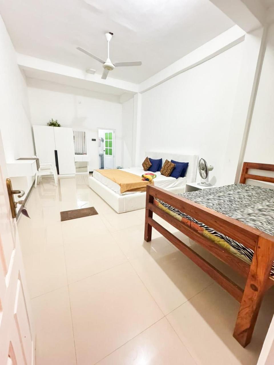 Ceylon Happy Laugh - Ella Hostel Bagian luar foto