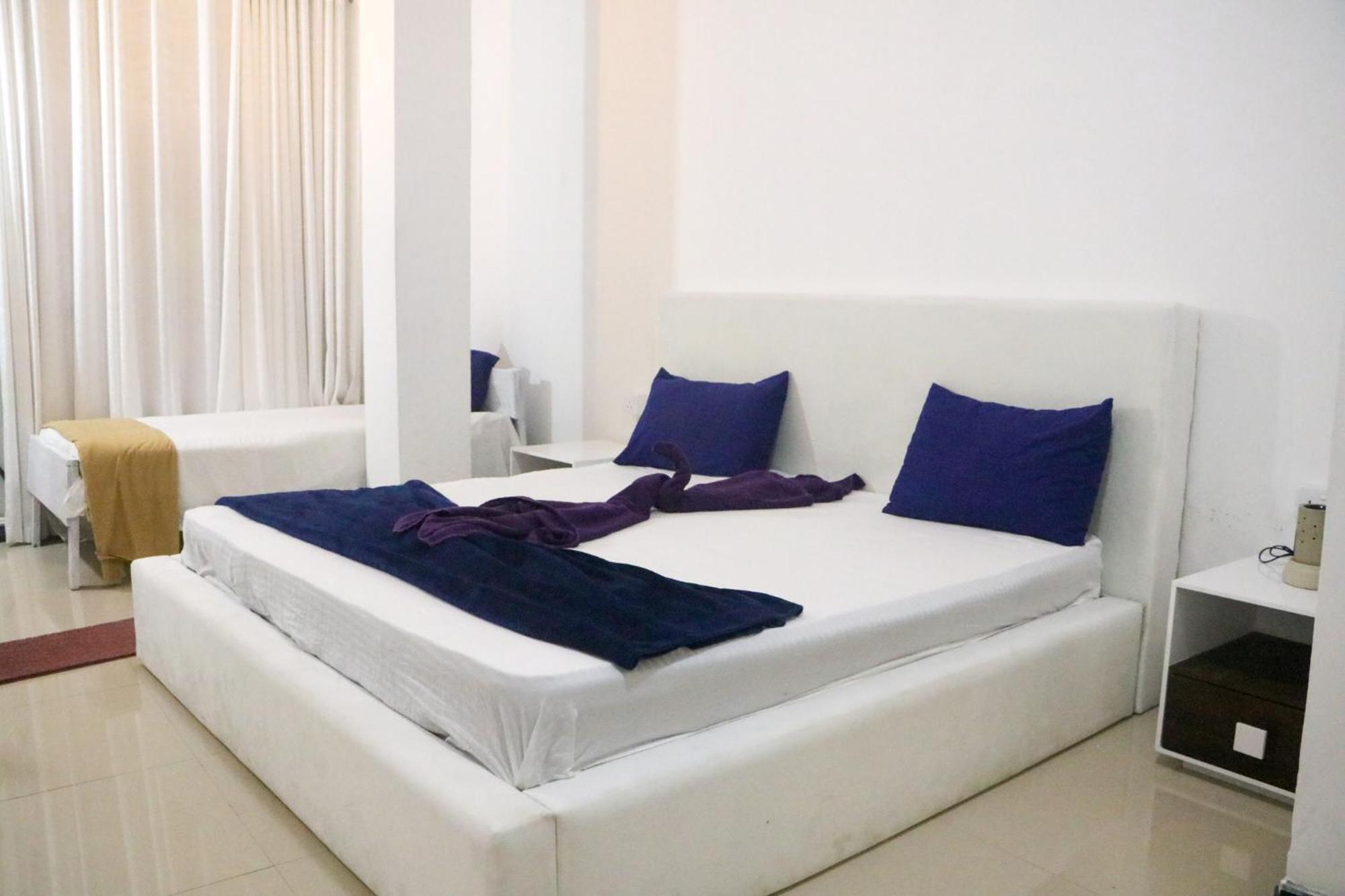Ceylon Happy Laugh - Ella Hostel Bagian luar foto